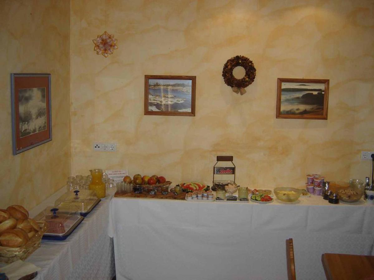 Rhoener Landhotel Haus Zur Wasserkuppe 부스텐사흐센 외부 사진