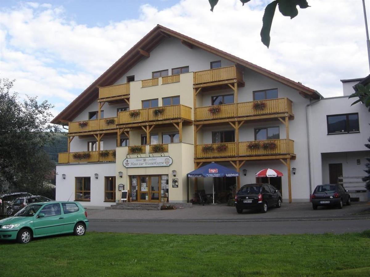 Rhoener Landhotel Haus Zur Wasserkuppe 부스텐사흐센 외부 사진